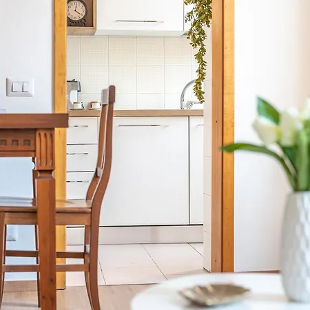 Duomo & Station - Self Check-in & Access アパート コモ