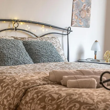 Duomo & Station - Self Check-in & Access