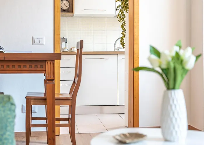 Duomo & Station - Self Check-in & Access דירה קומו