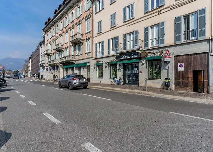 Duomo & Station - Self Check-in & Access *